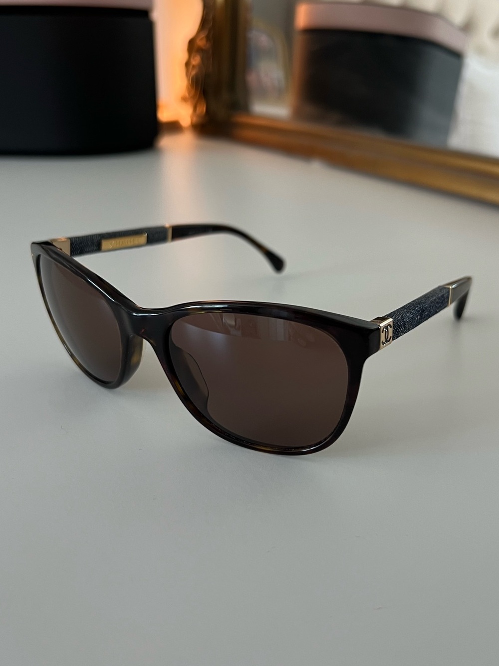 CHANEL Brown Tortoise Wayfarer Sunglasses